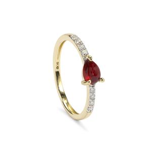 9K Gold Tomas Rae Ring with Greenland Ruby & Canadian Diamond, Whole Gem Weight 0.86ct