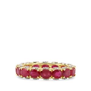 Burmese Ruby and White Zircon 9K Gold Tomas Rae Ring with a Whole Gem Weight of 4.70 Carats